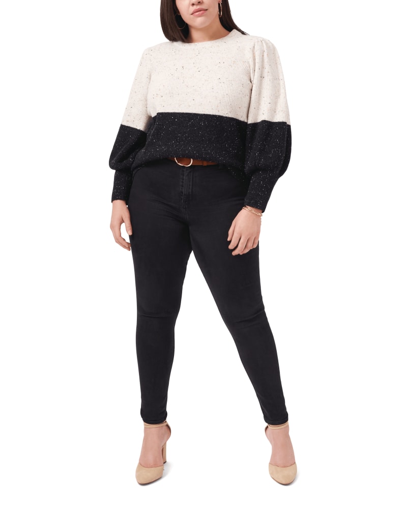Front of a model wearing a size 1X Emilia Colorblocked Puff-Sleeve Sweater in NTIQ WHITE-108 by 1.State. | dia_product_style_image_id:262193